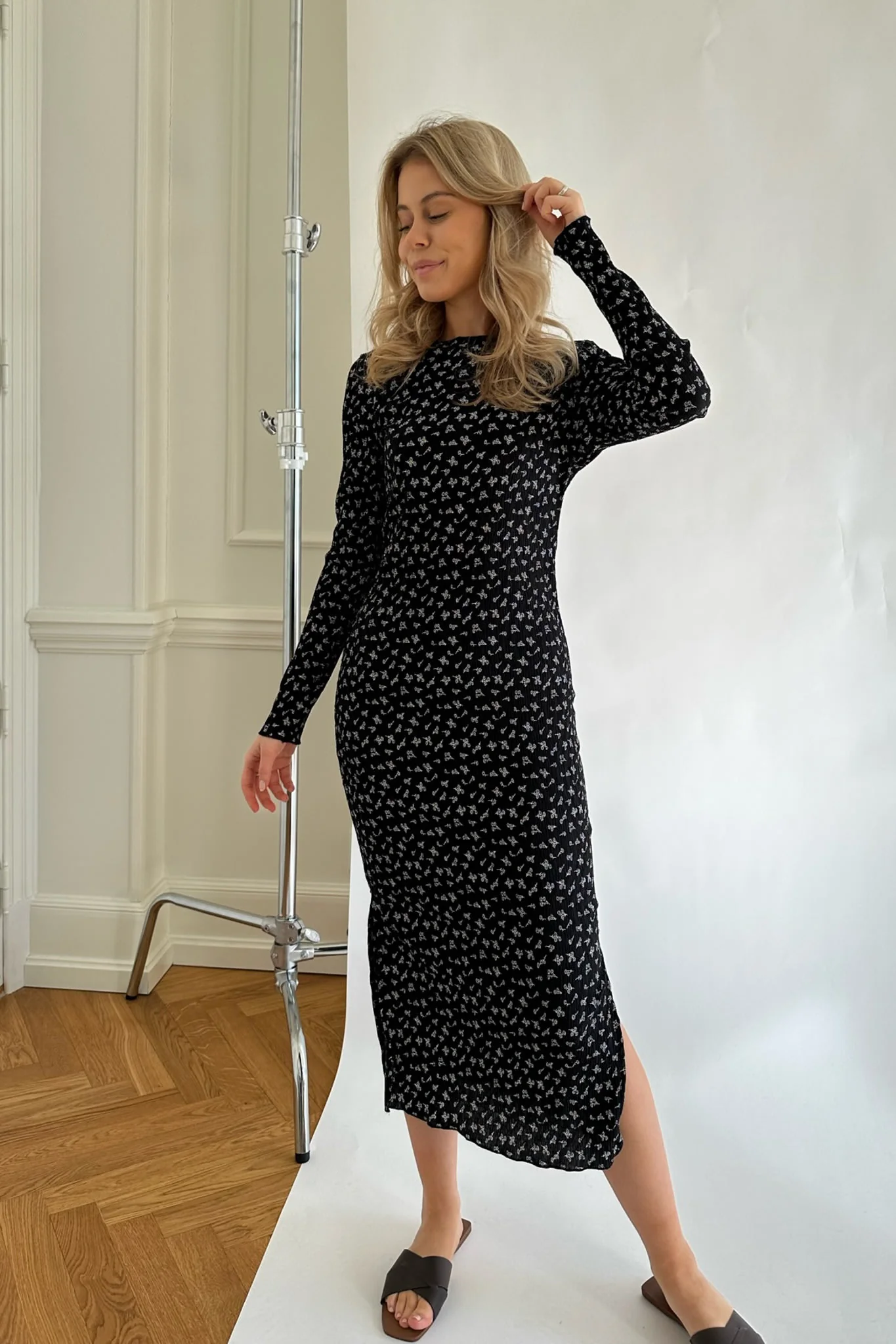 OdaIC Dress - Black Tiny Blossom - Image 5