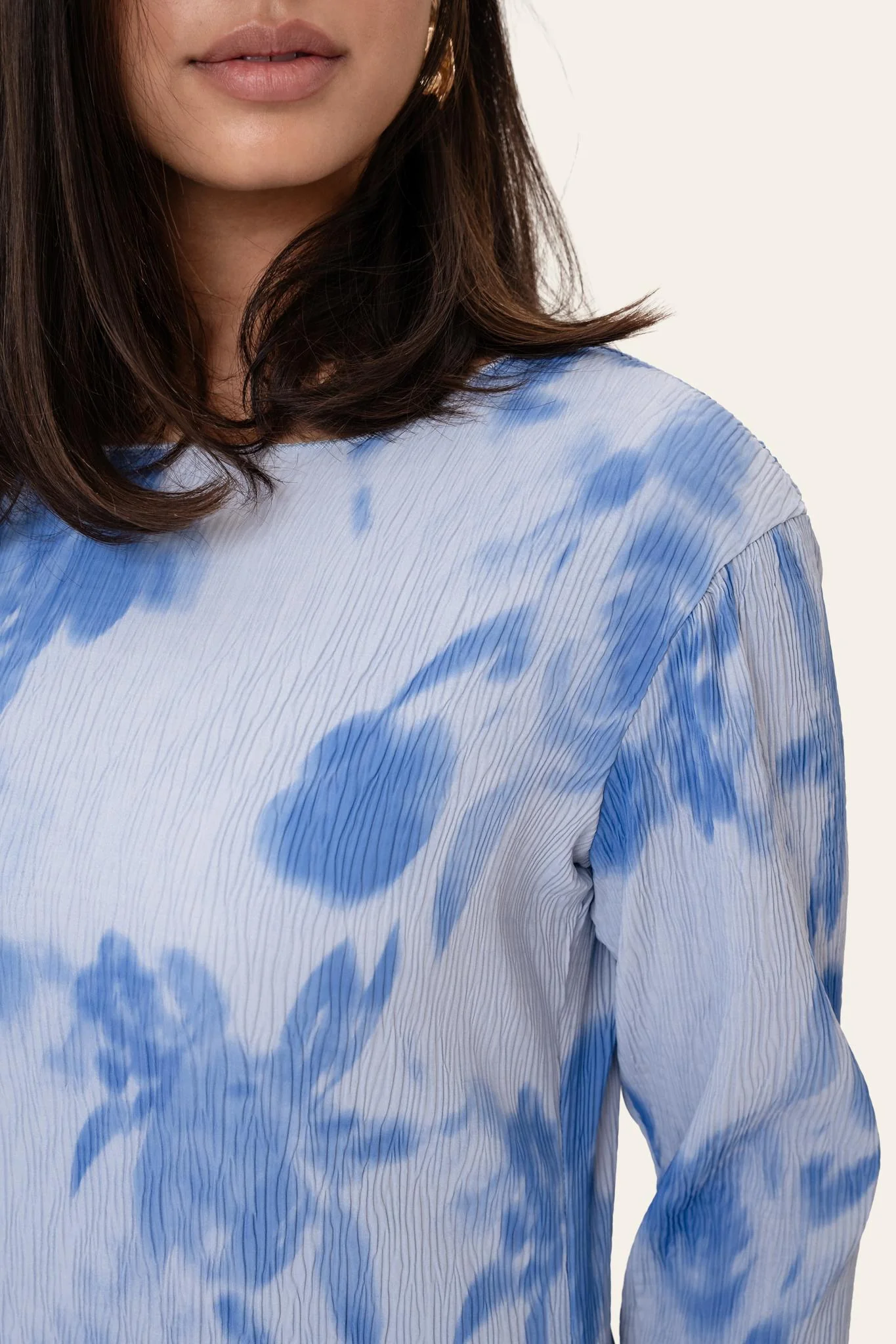 OdaIC Dress - Abstract Blue Flower Print - Image 4