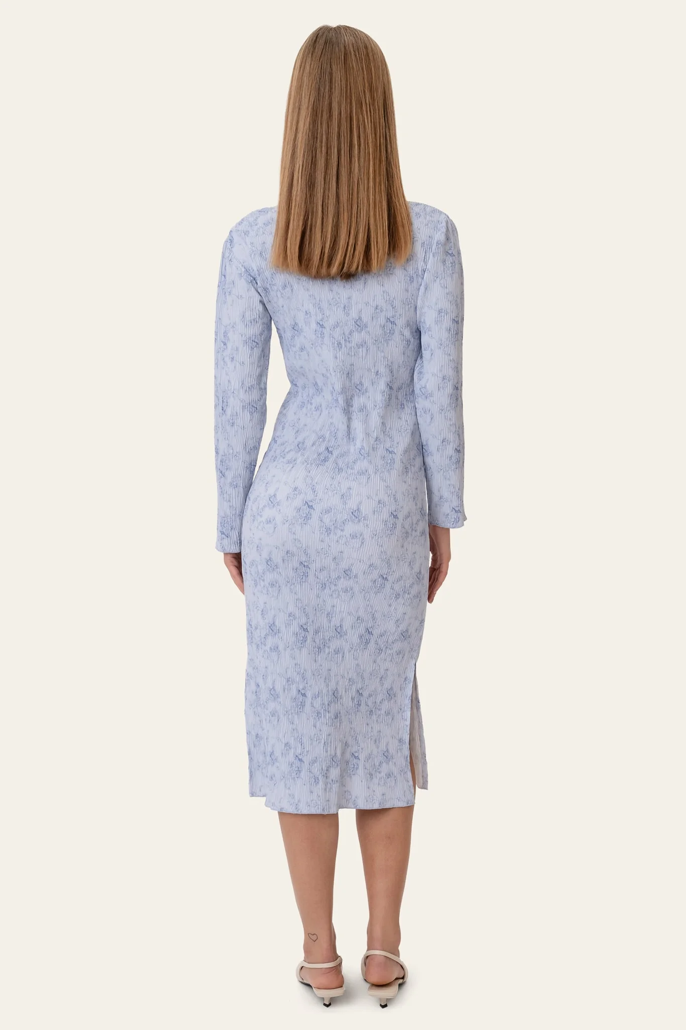 OdaIC Dress - Soft Blue Blossom - Image 6