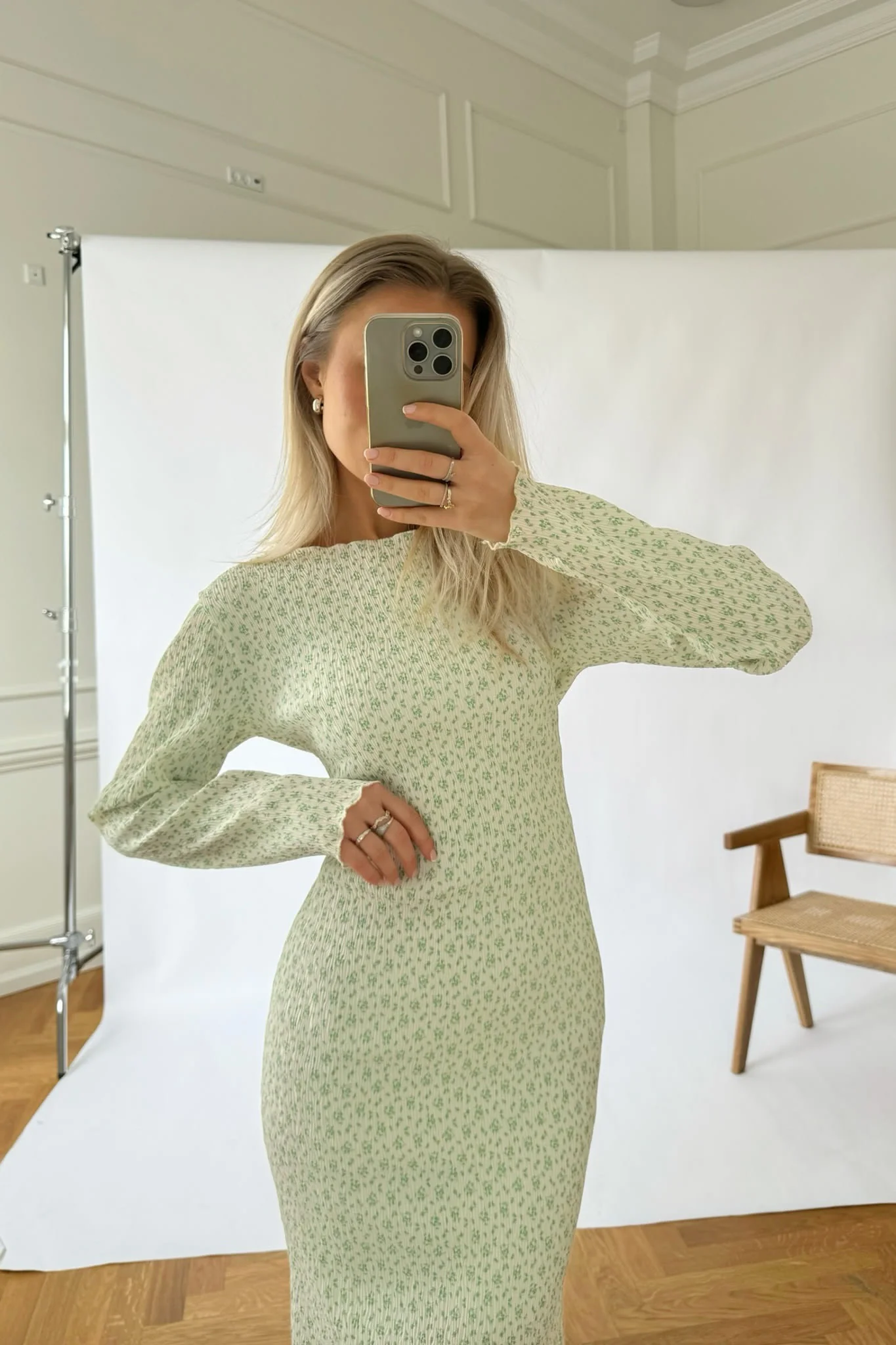 OdaIC Dress - Green Flower Stem Print - Image 13