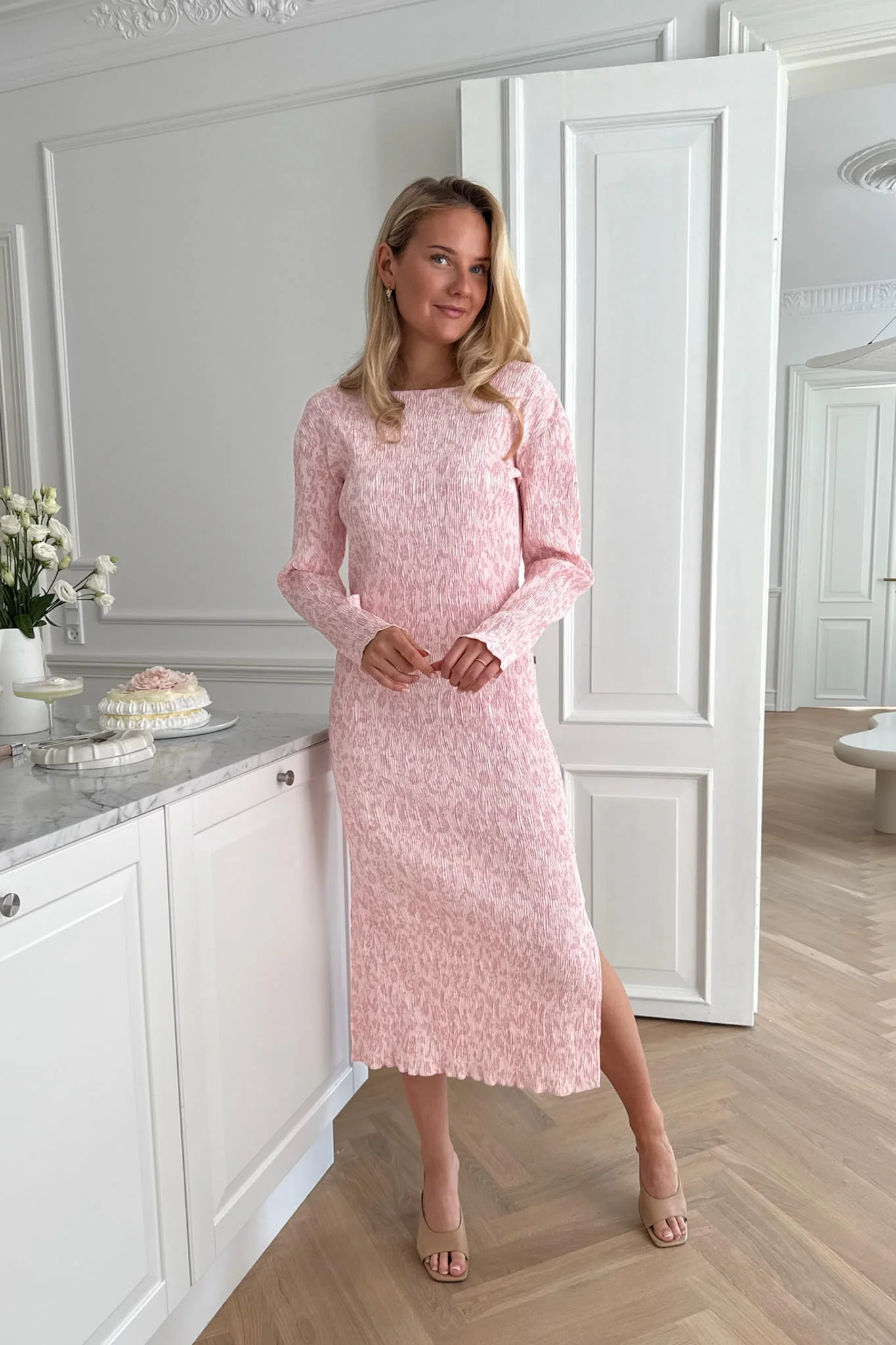 OdaIC Dress - Light Pink Floral - Image 5