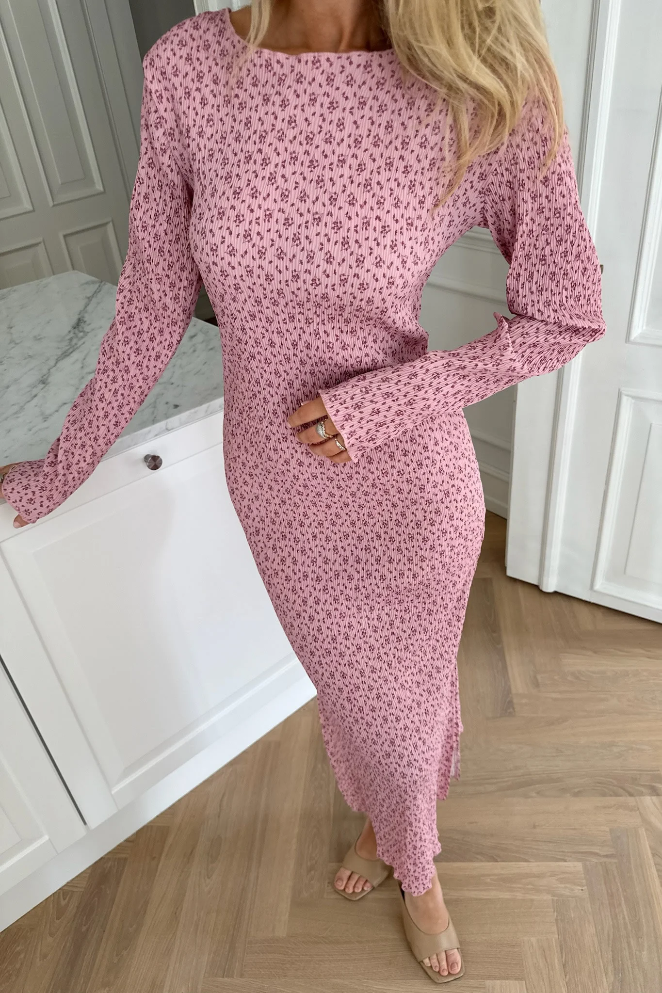 OdaIC Dress - Pink Flower Stem Print - Image 2