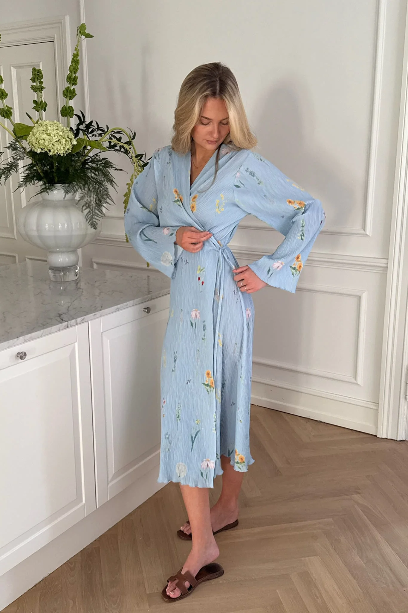 OfeliaIC Long Wrap Dress - Blue Flower Print - Image 5