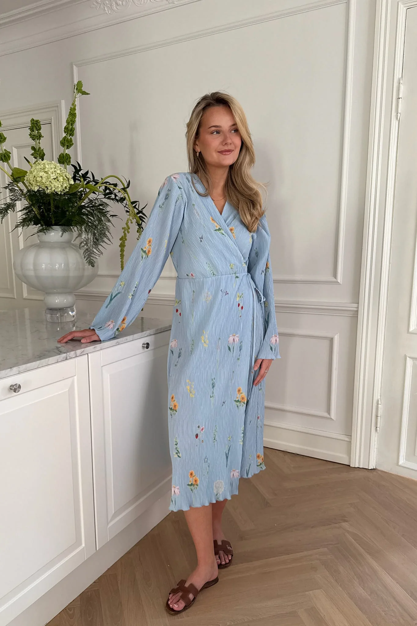 OfeliaIC Long Wrap Dress - Blue Flower Print - Image 7