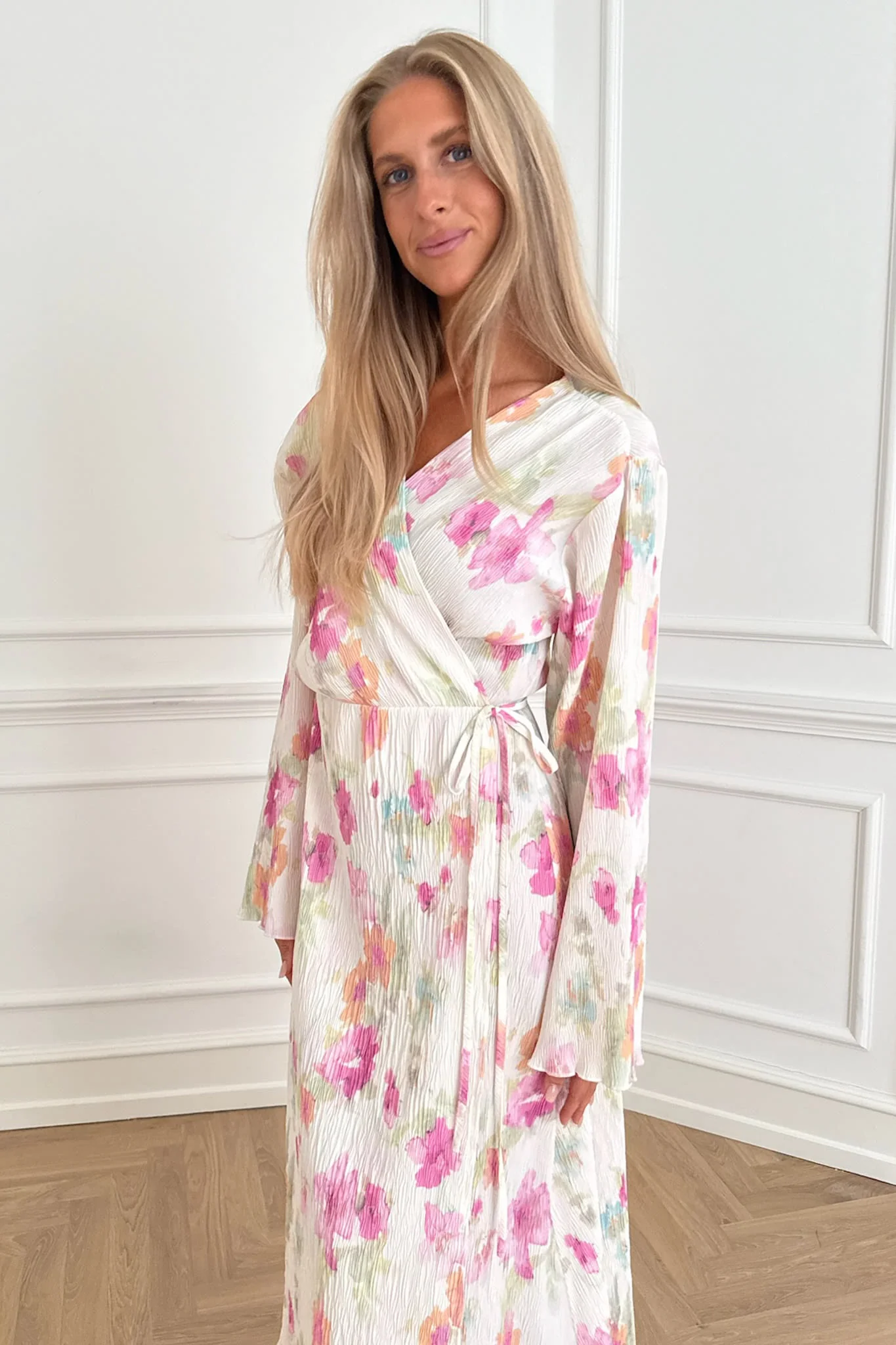 OfeliaIC Long Wrap Dress - Pink Flower Blush Print - Image 4