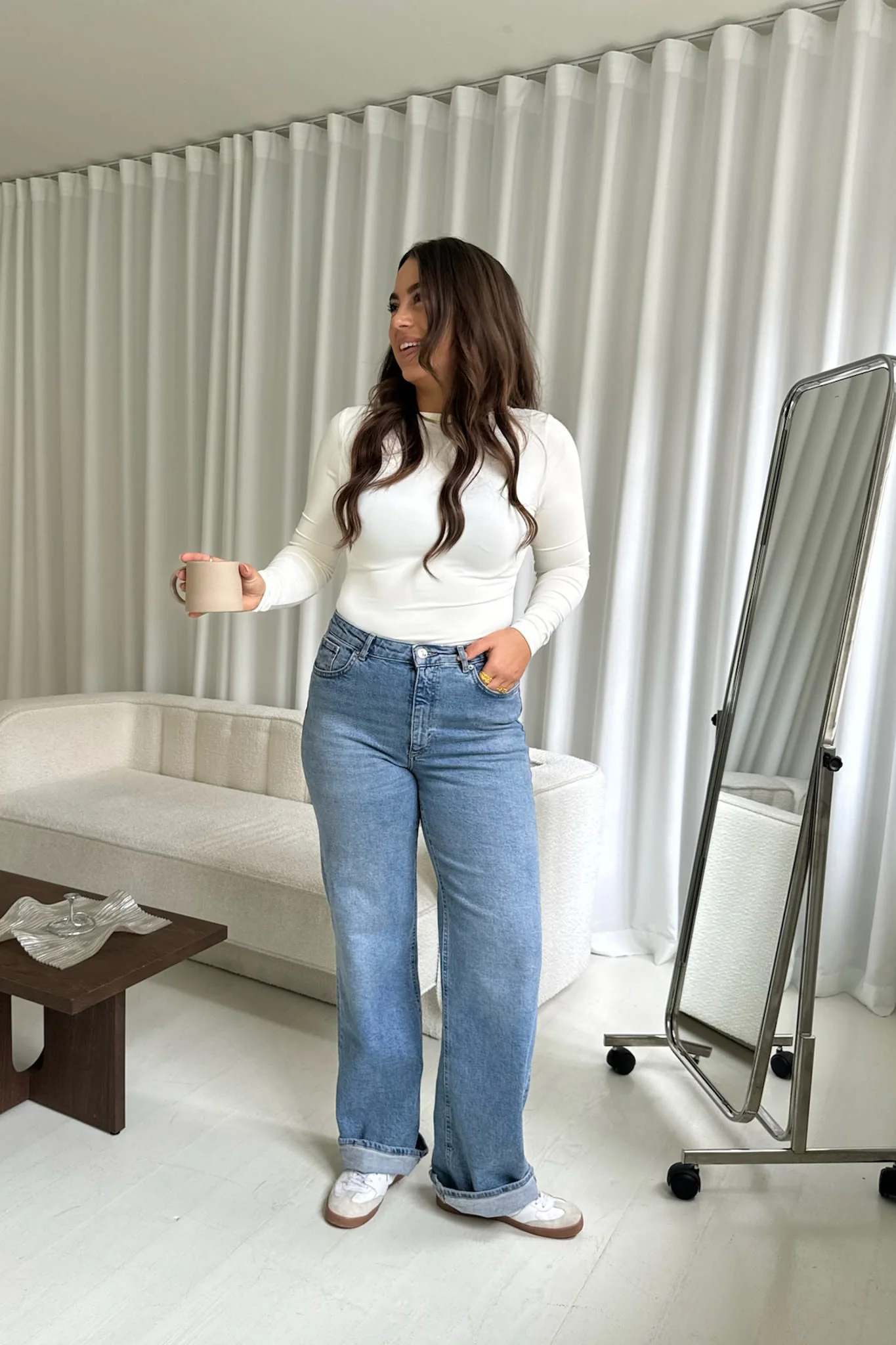 ONLJuicy HW Wide Leg Pants - Medium Blue Denim - Image 4