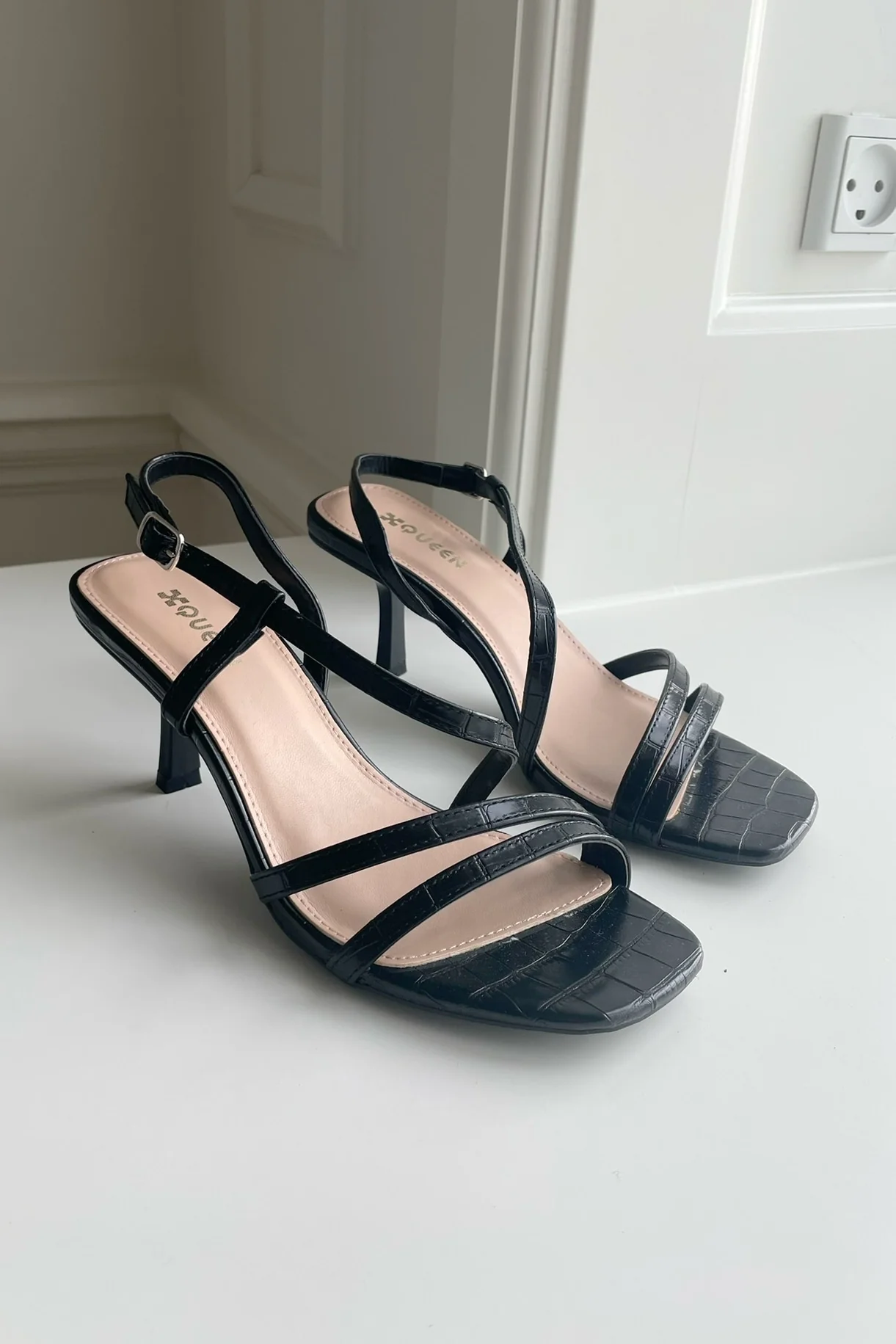 1-137 Rio Heels - Black - Image 3
