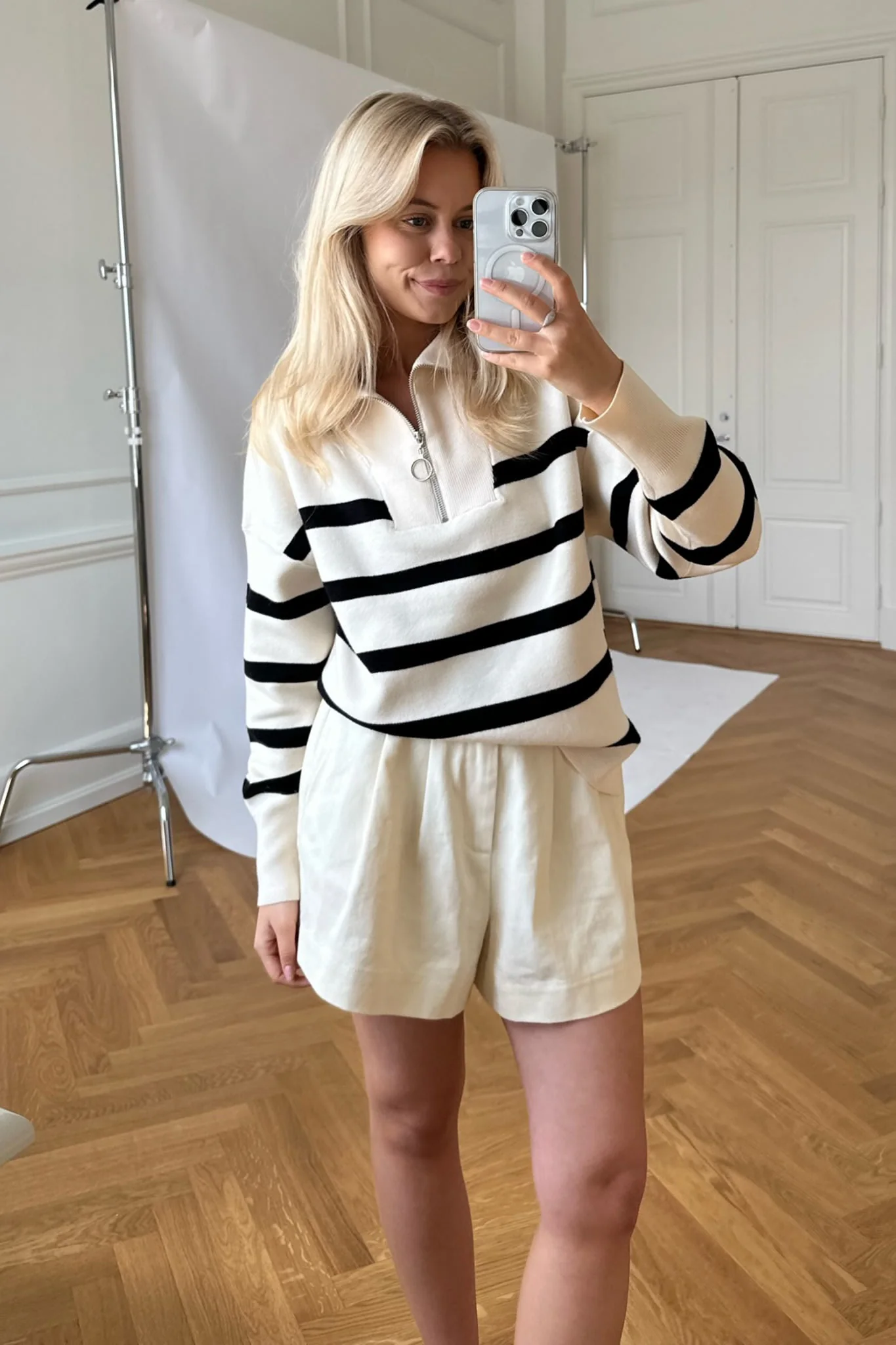 VMSaba Stripe LS Roolneck Blouse - Birch Black - Image 3