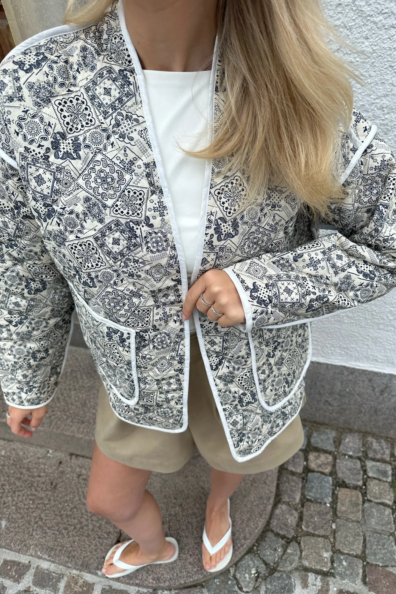 SagaIC Jacket - Blue Graphic - Image 5