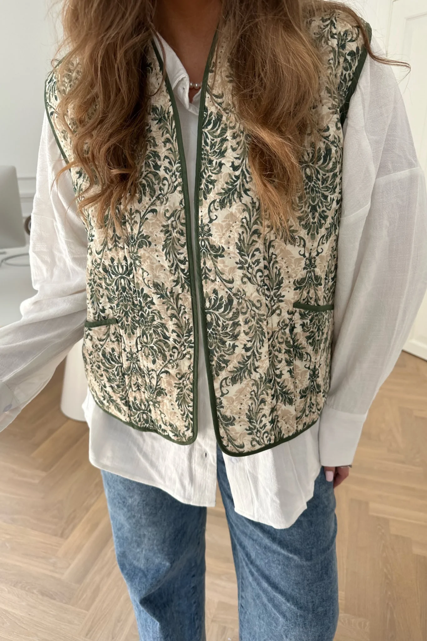 SagaIC Vest - Vintage Green - Image 10