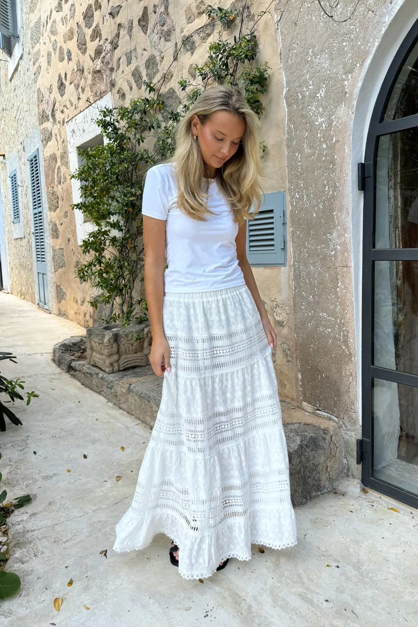 SaraIC Long Skirt - White Lace - Image 3