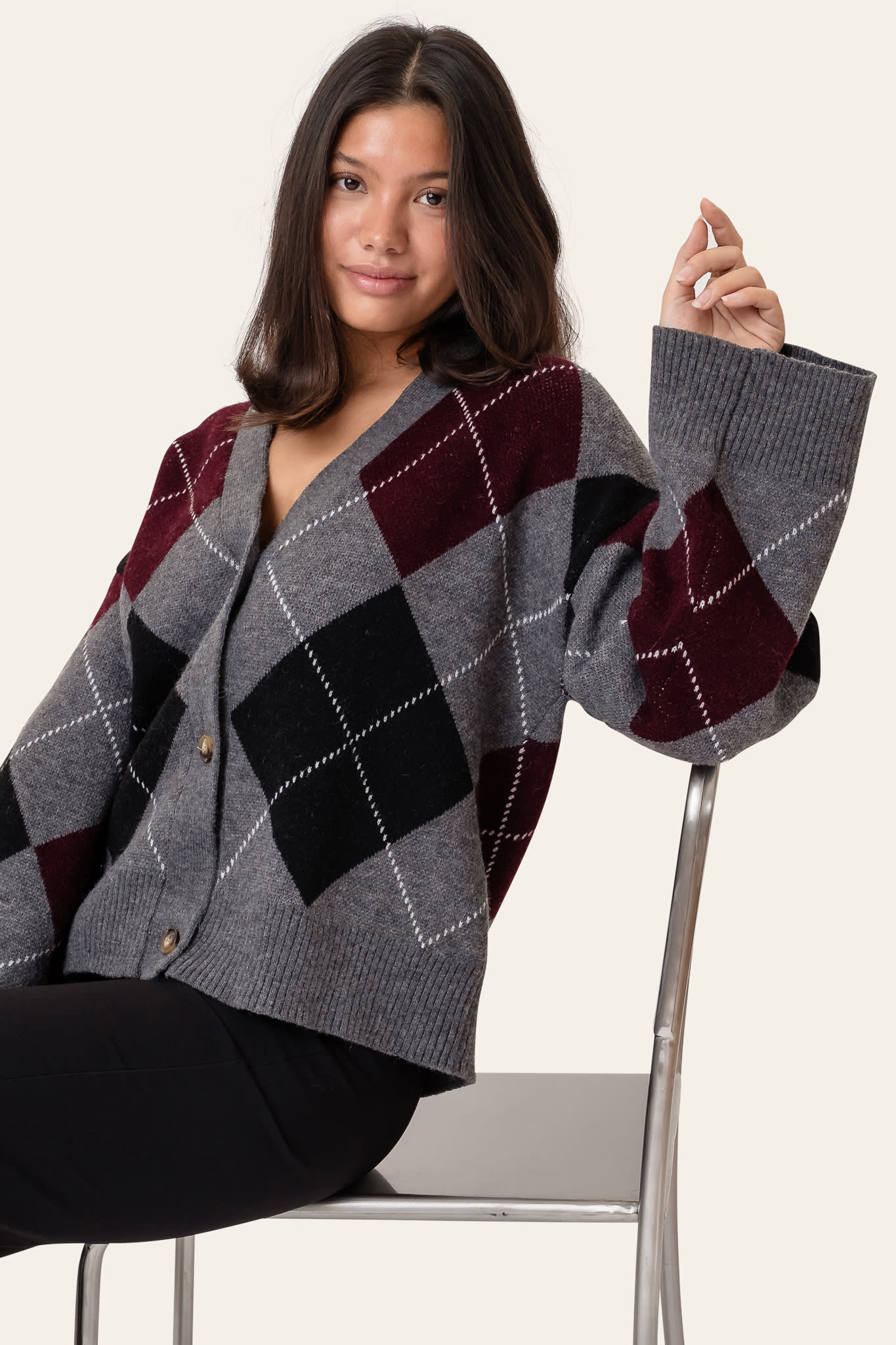 SaschaIC Cardigan - Grey Argyle - Image 5