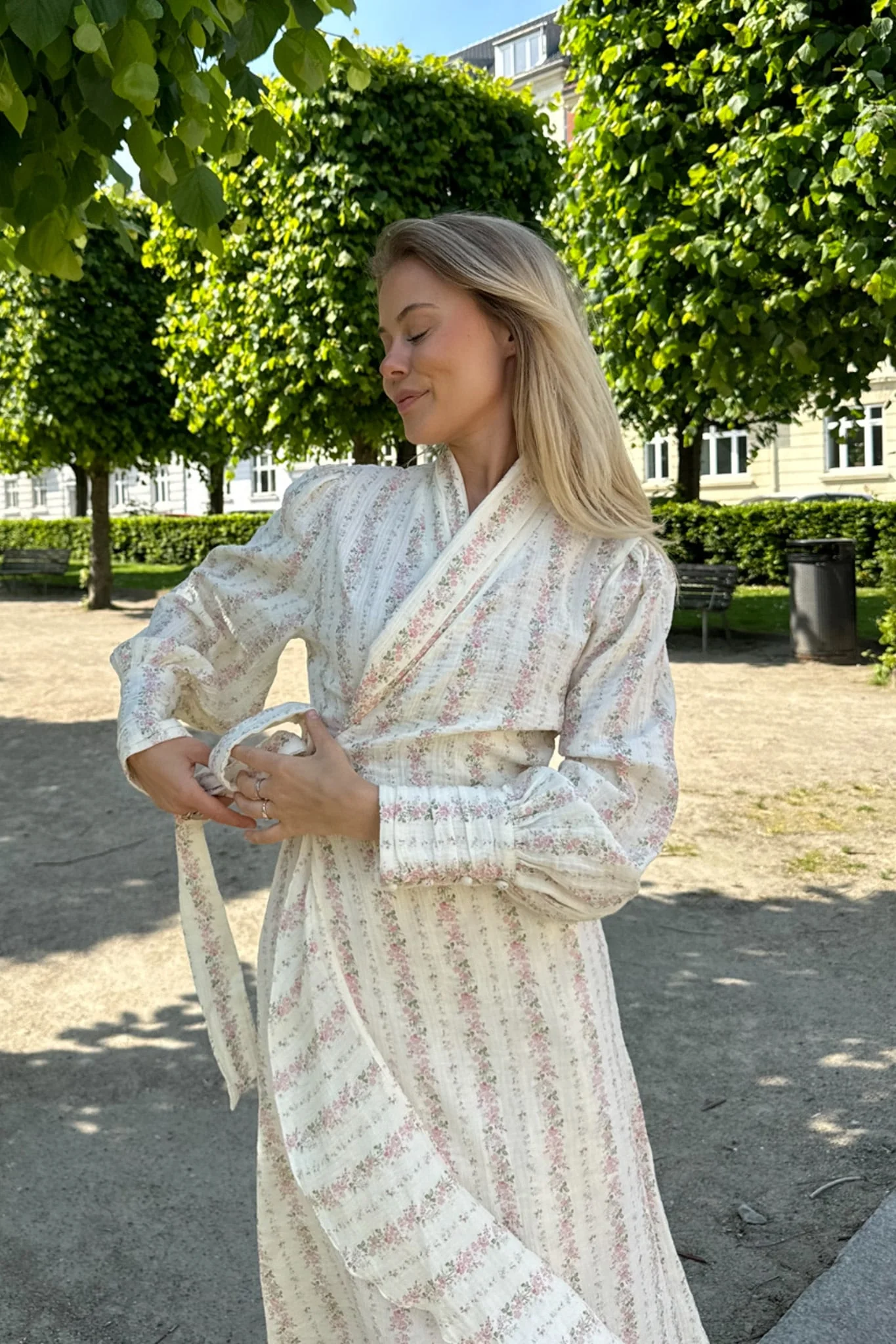 SigneIC Long Wrap Dress - Light Pink Flower Print - Image 10
