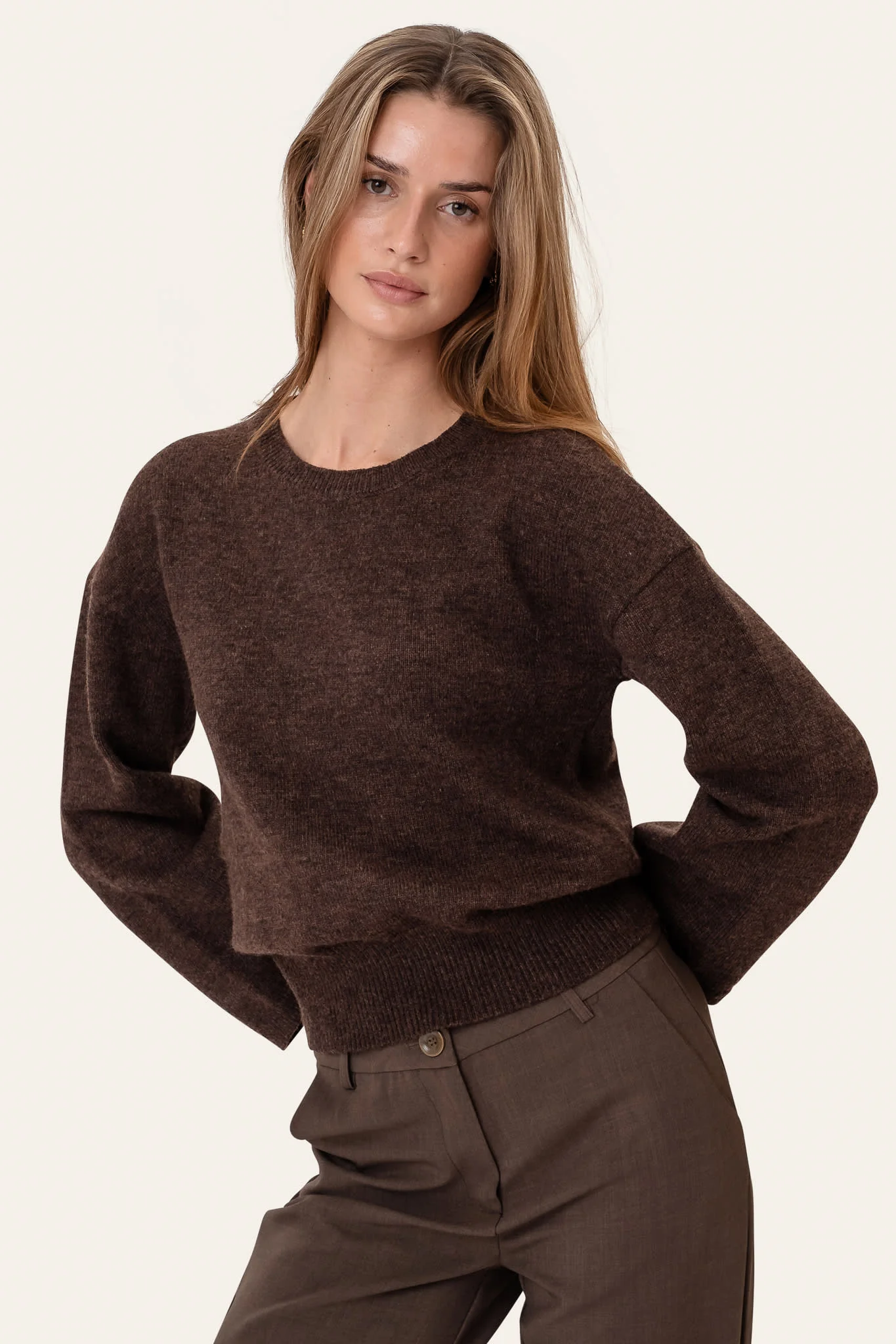 SigneIC Pullover - Dark Brown - Image 3