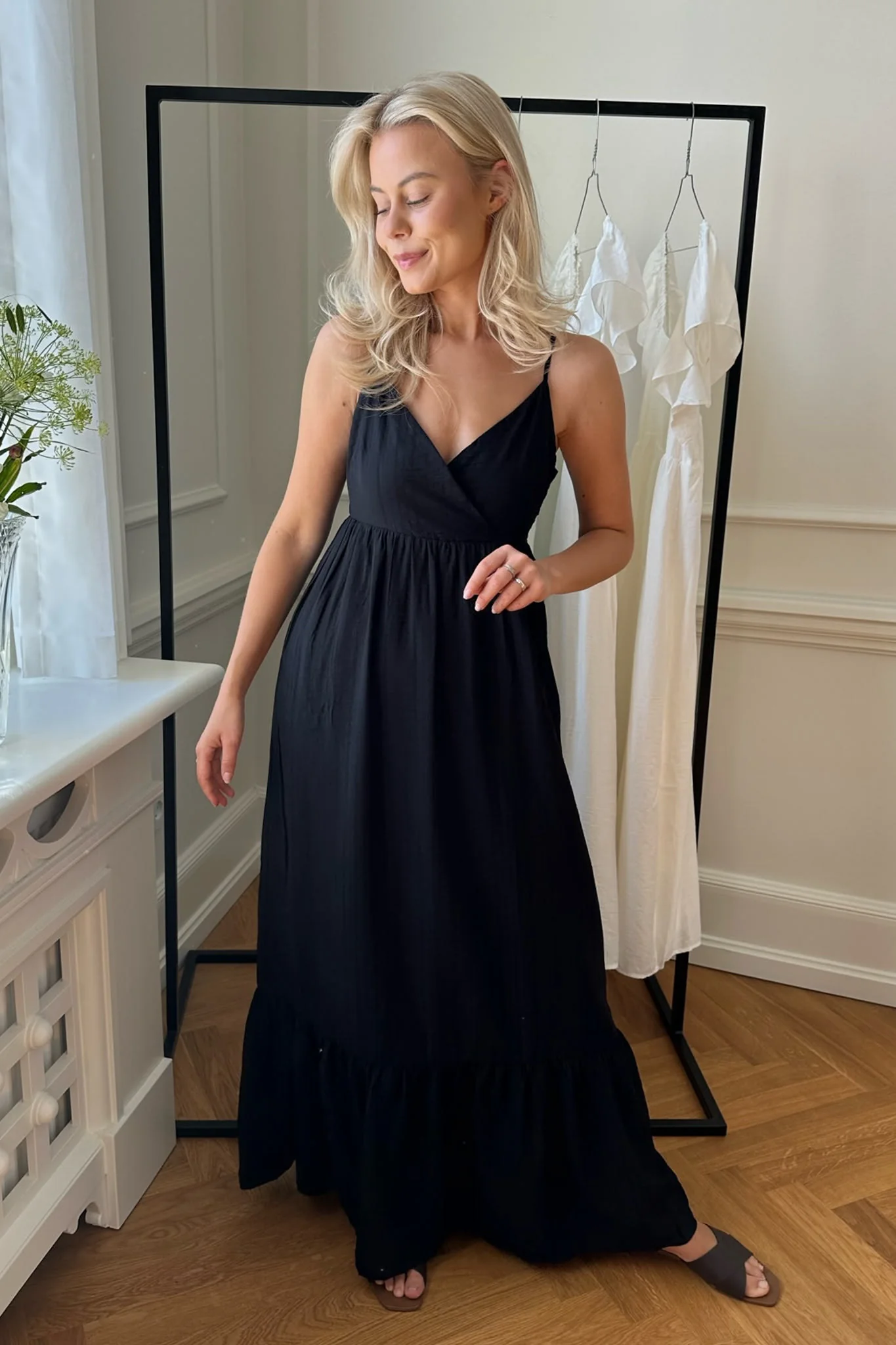 Solana Dress - Black - Image 4