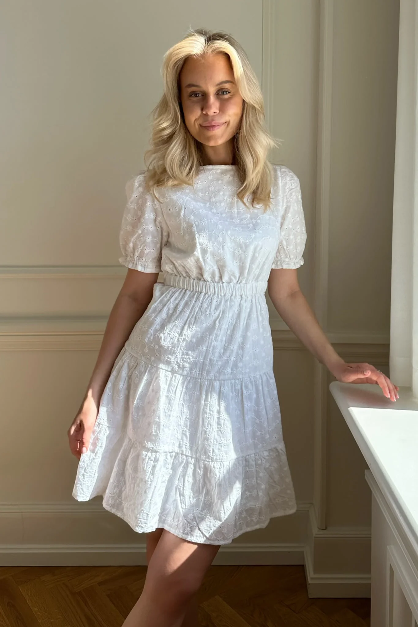 NMSommer SS Broderi Dress - Snow White - Image 2