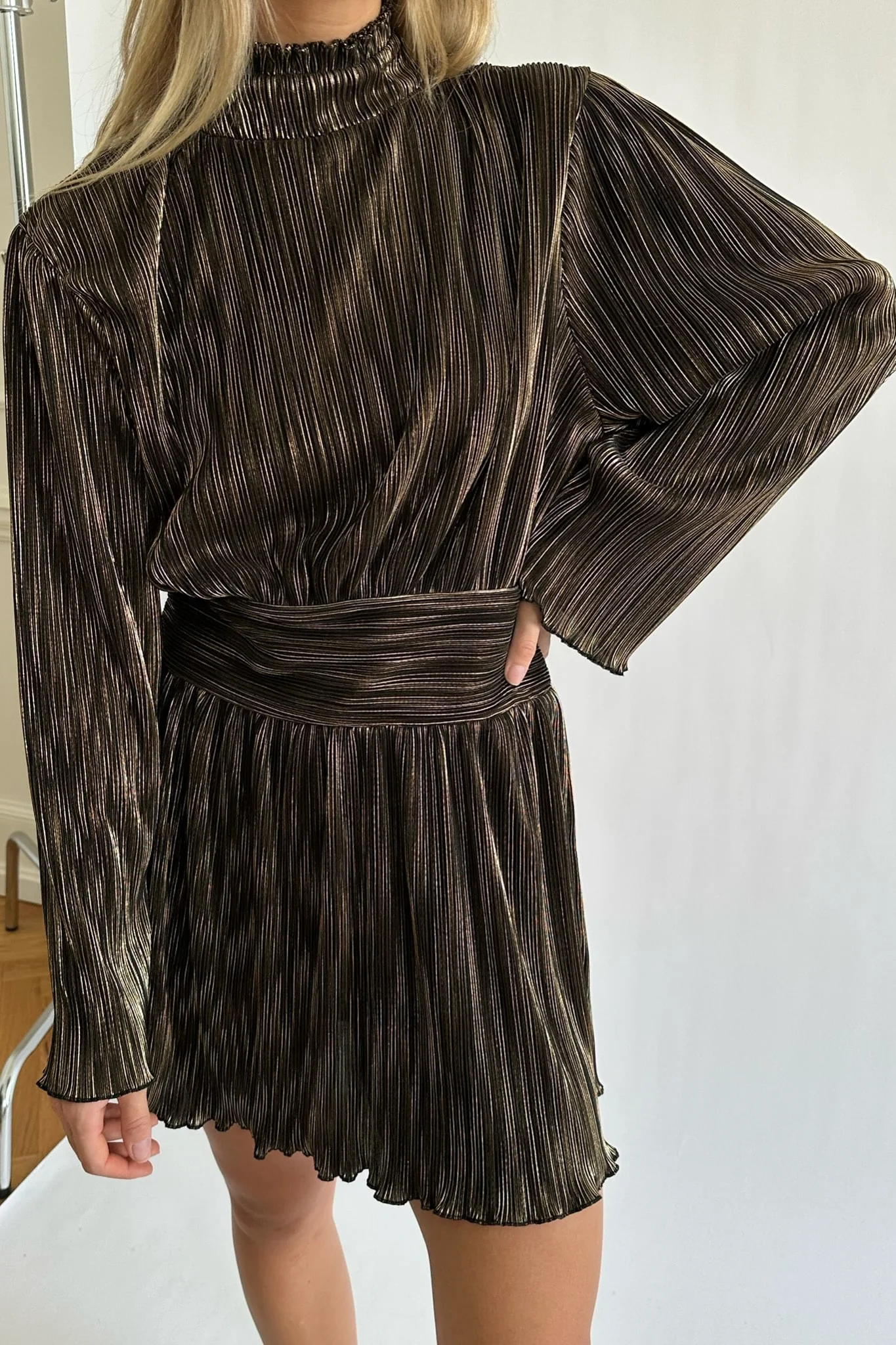 ThelmaIC Dress - Gold Black - Image 6