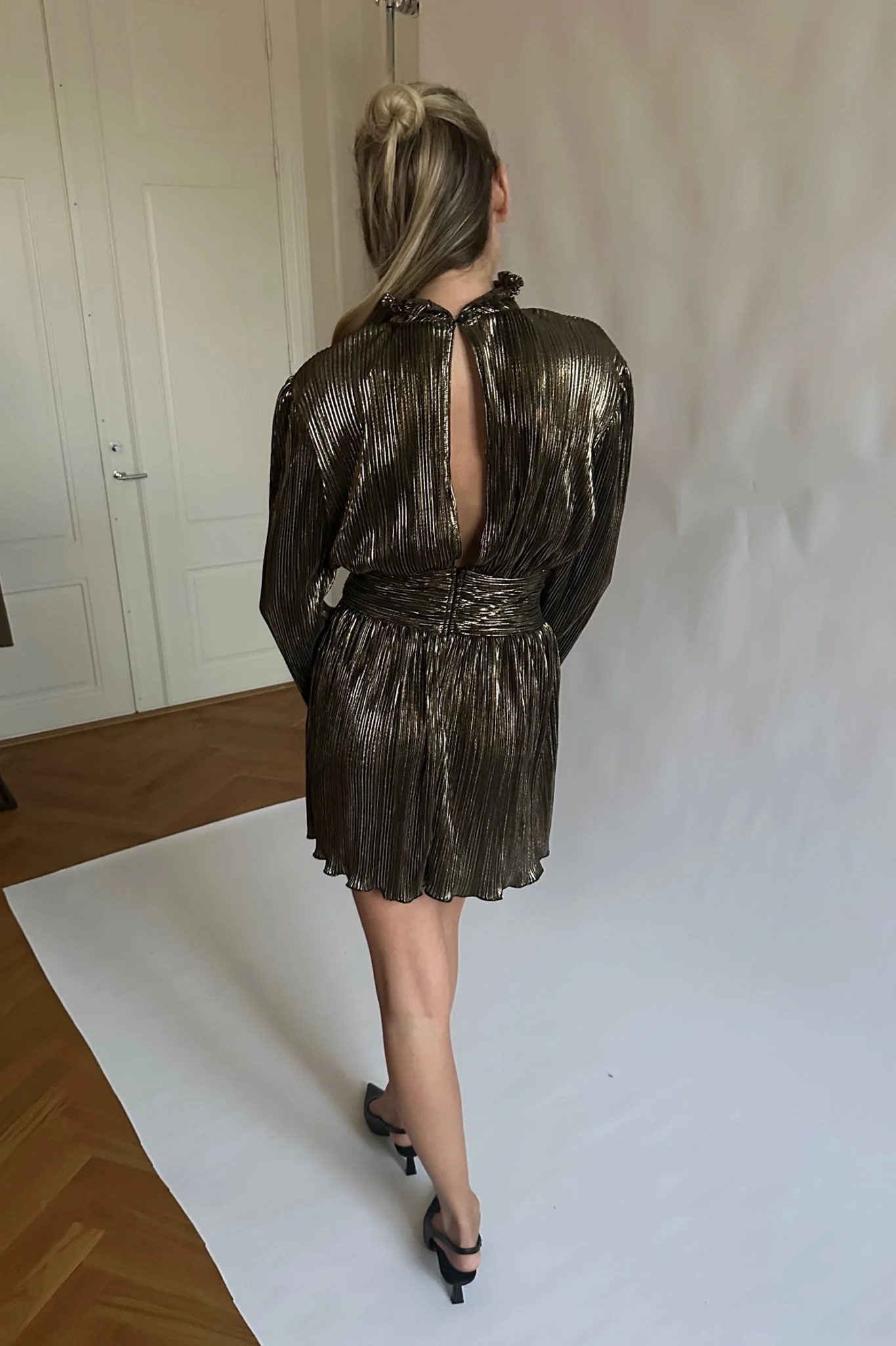 ThelmaIC Dress - Gold Black - Image 7