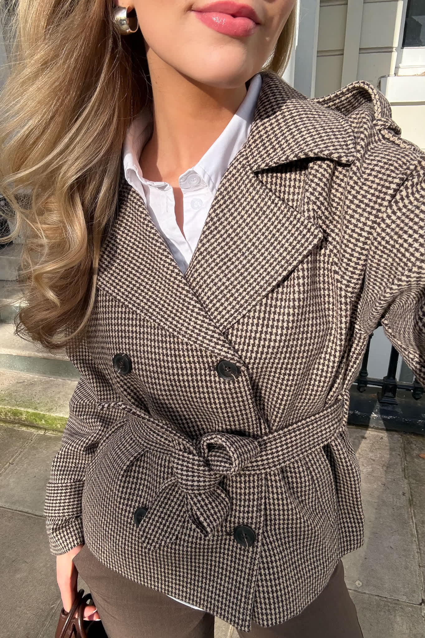 VeraIC Trenchcoat - Brown Checks - Image 2