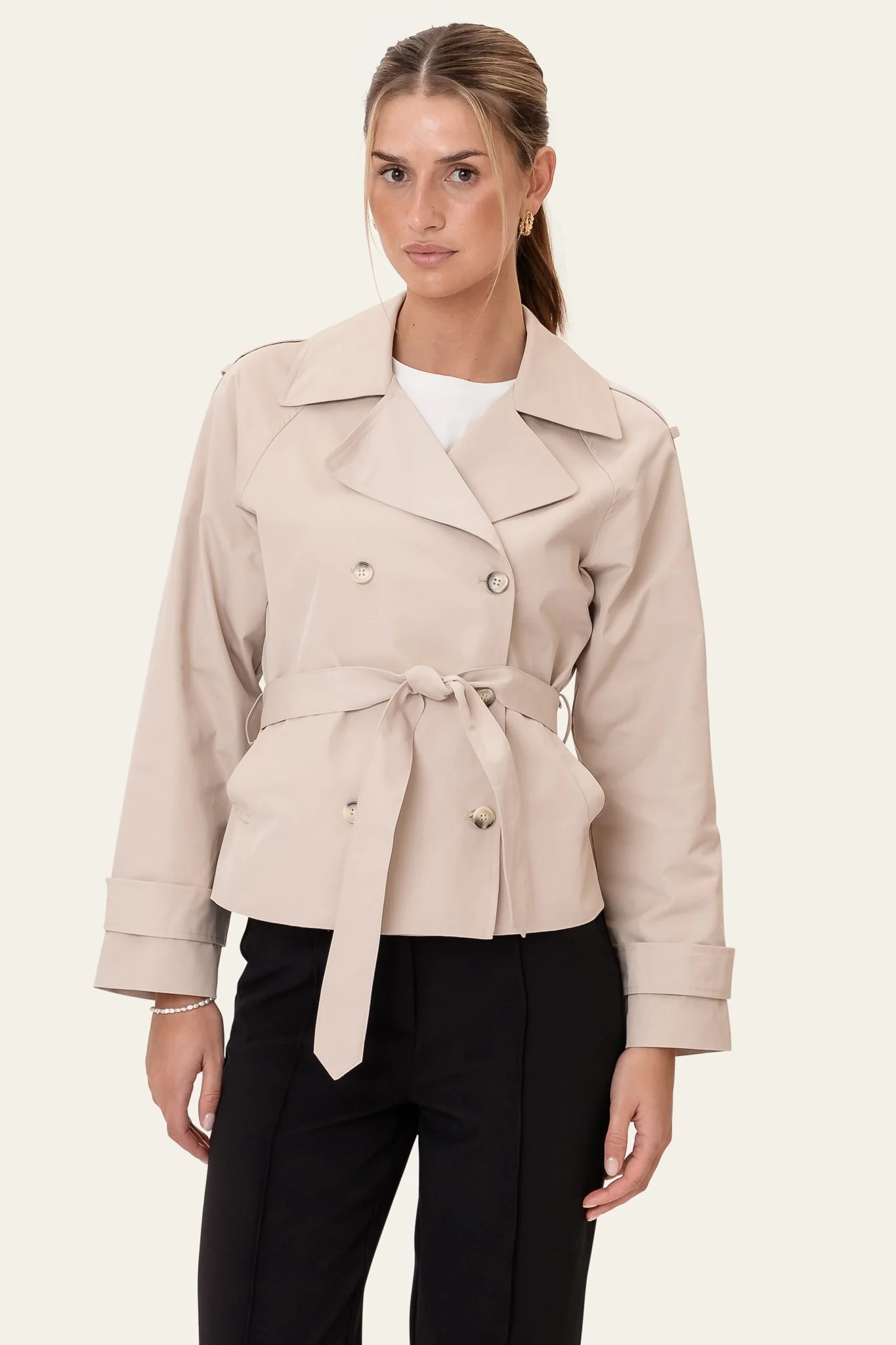 VeraIC Trenchcoat - Sand - Image 2