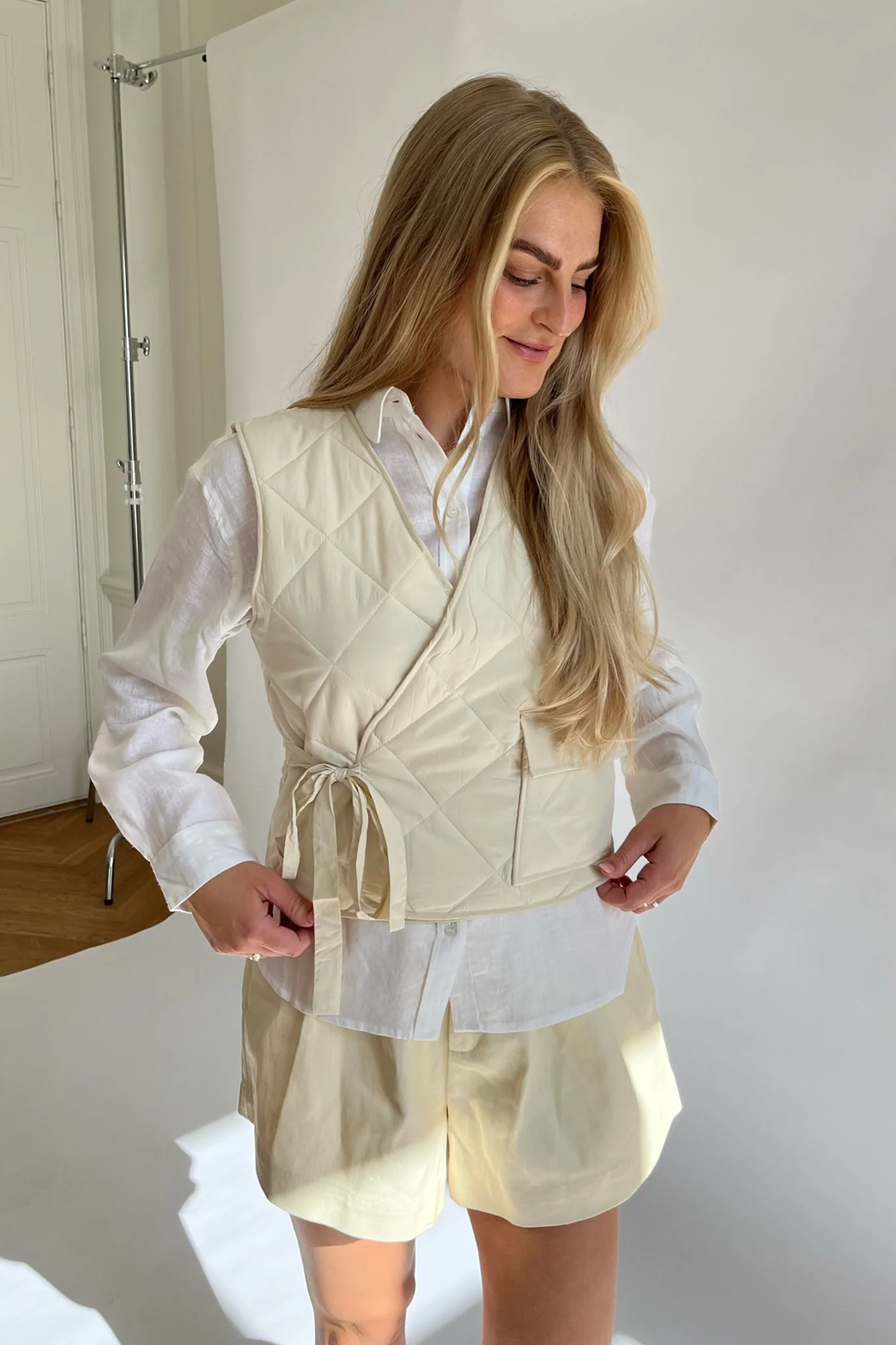 VMVia SL Vest - Birch - Image 5
