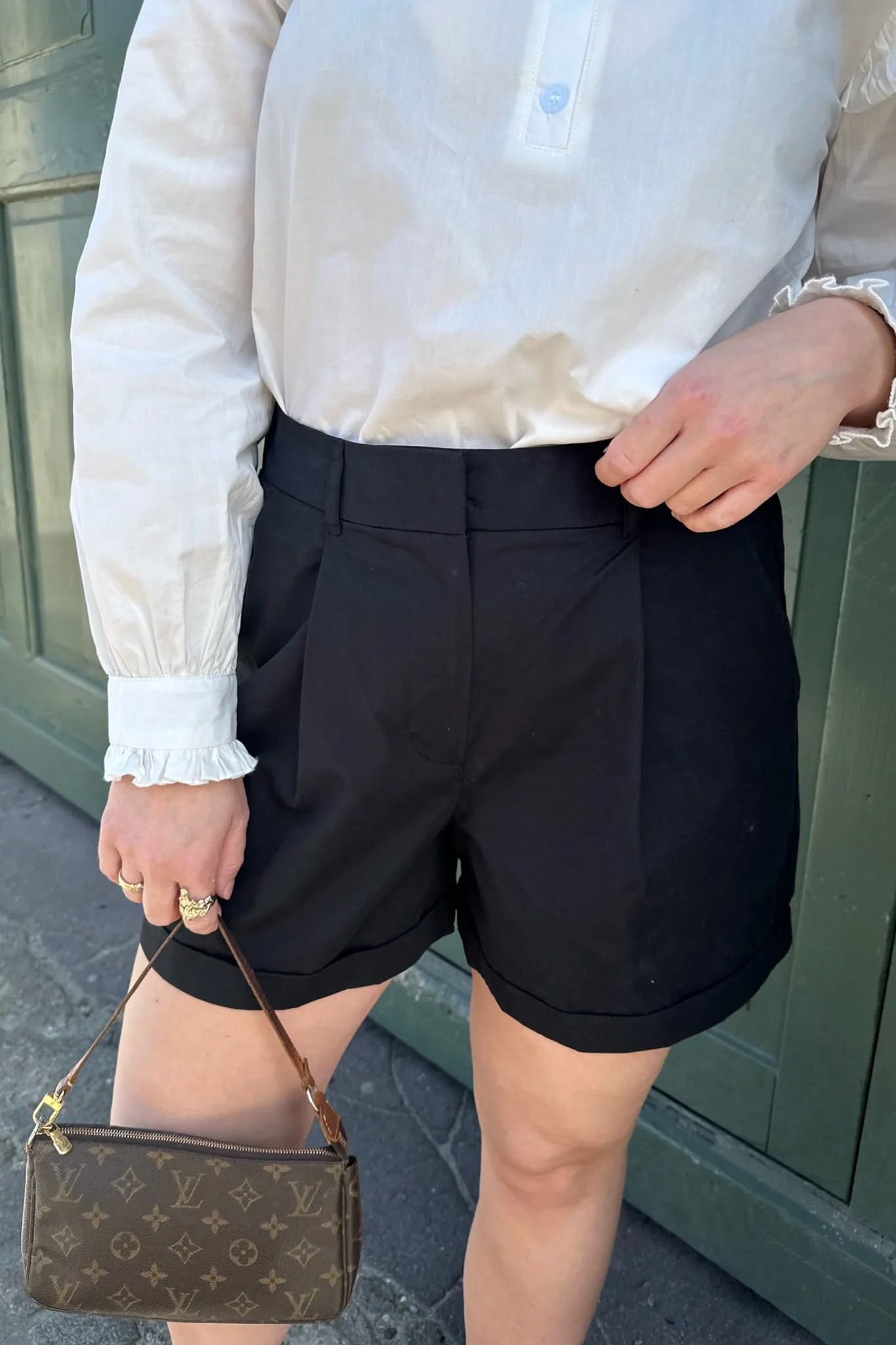 JXVigga Relax HW Shorts - Black - Image 2