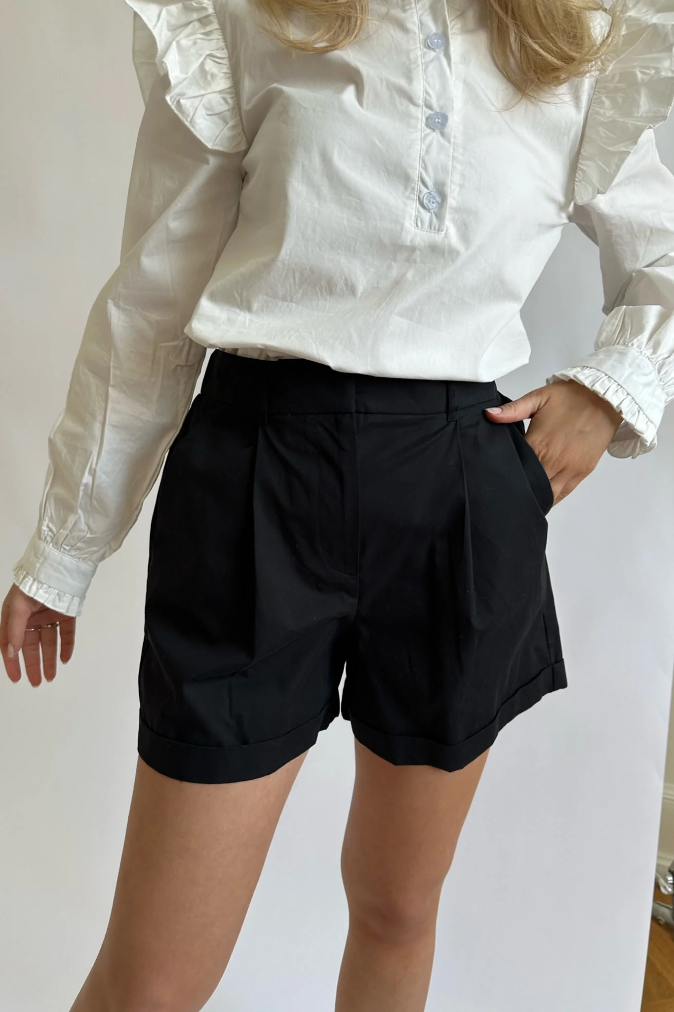 JXVigga Relax HW Shorts - Black - Image 6